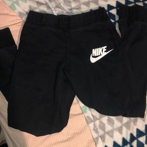girls nike sweatpants